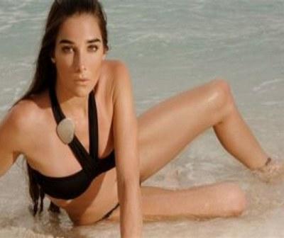 Juana+viale+gonzalo+valenzuela